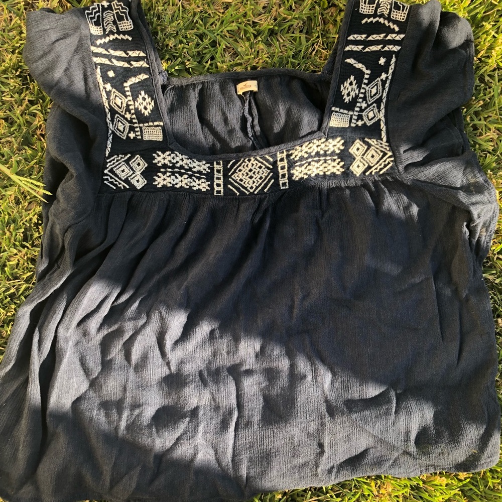 Flowy black top.